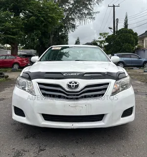 Toyota Camry 2010 White