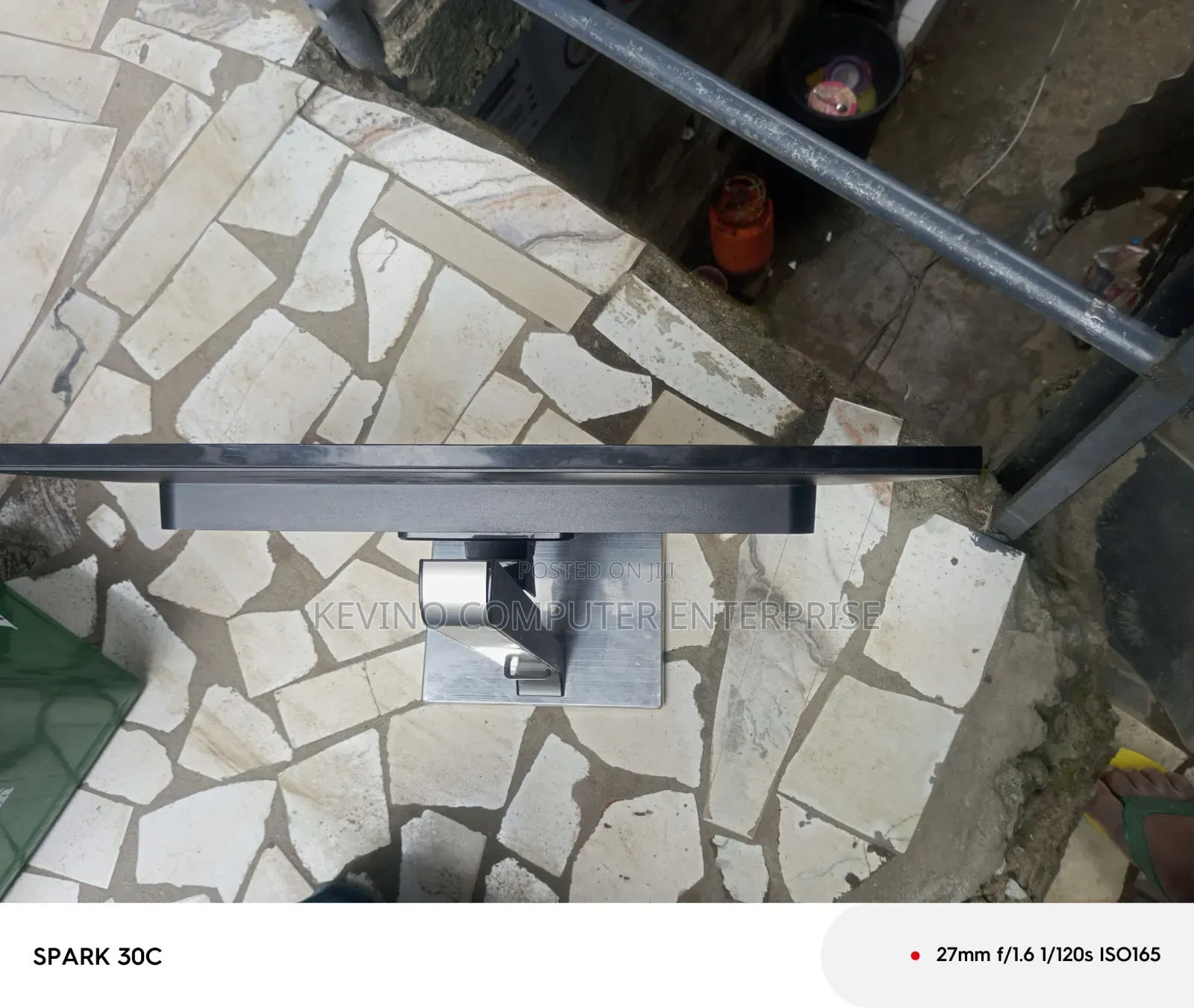 25 Inches Frameless