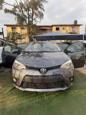Toyota Corolla LE 4dr Sedan (1.8L 4cyl CVT) 2015 Gray