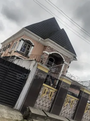 Mini Flat in Adekunle for rent