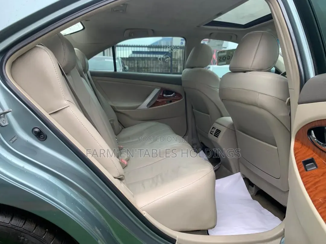 Toyota Camry 2009 Green