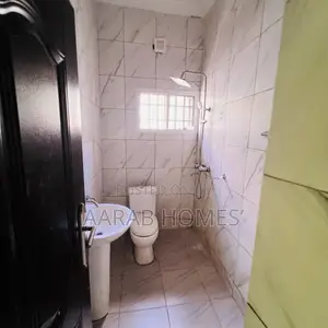 4bdrm Block of Flats in Gwarinpa for rent