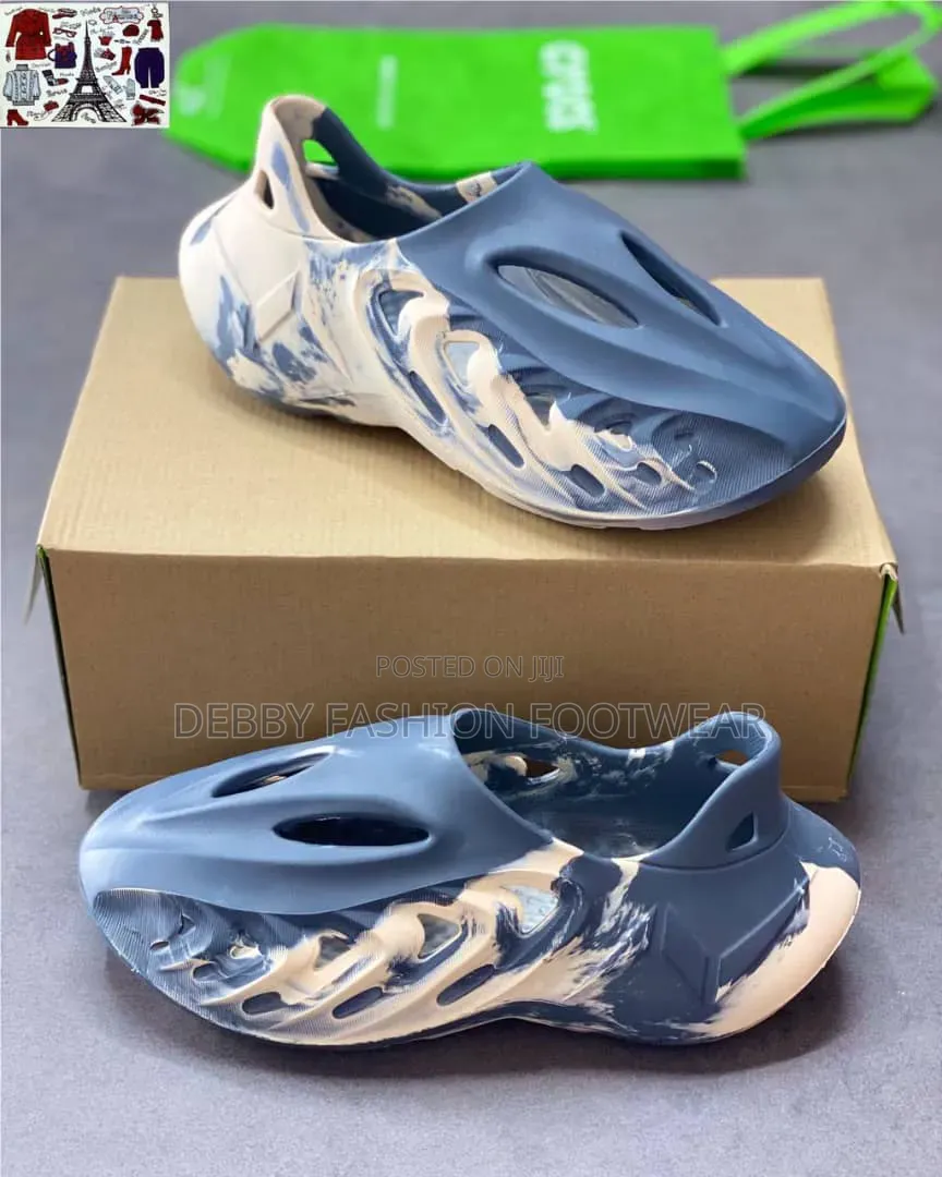 High Top Quality Crocs
Size Range 40———47