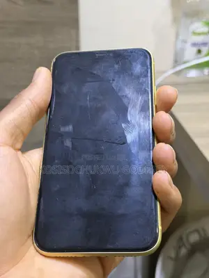 Apple iPhone 11 128 GB Yellow