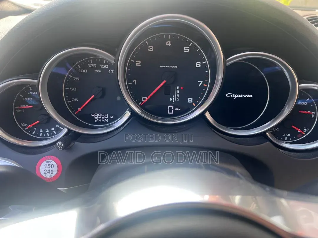 Porsche Cayenne 2016 Blue