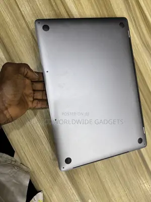 Laptop Apple MacBook Pro 2019 32GB Intel Core i9 SSD 1T