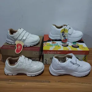 White Canvas for Sports and Leisure