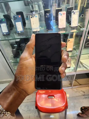 Samsung Galaxy S10 128 GB Blue