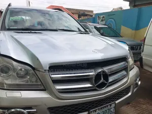 Mercedes-Benz GLK-Class 2010 Silver