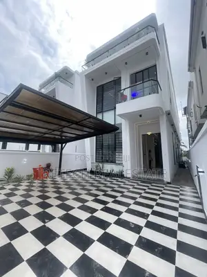 5bdrm Duplex in In A Gated Estate, Off Lekki-Epe Expressway for sale