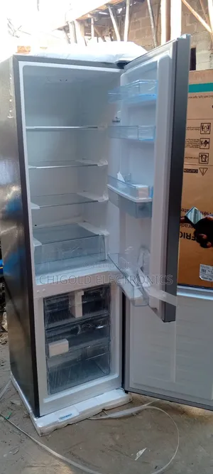 Original Hisense Fridge 255 L Double Door