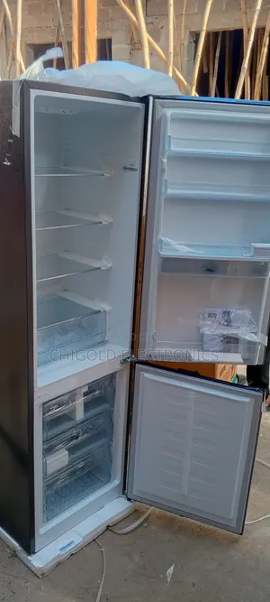 Original Hisense Fridge 255 L Double Door