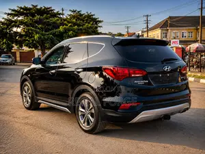 Hyundai Santa Fe 2018 Black