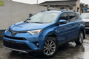 Toyota RAV4 2018 Blue