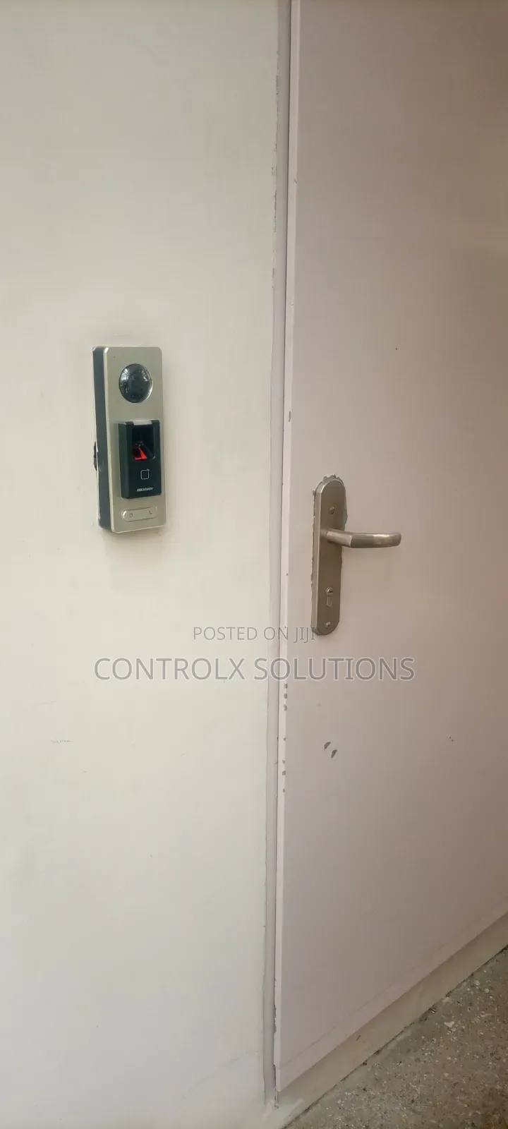 Doorbell Installer