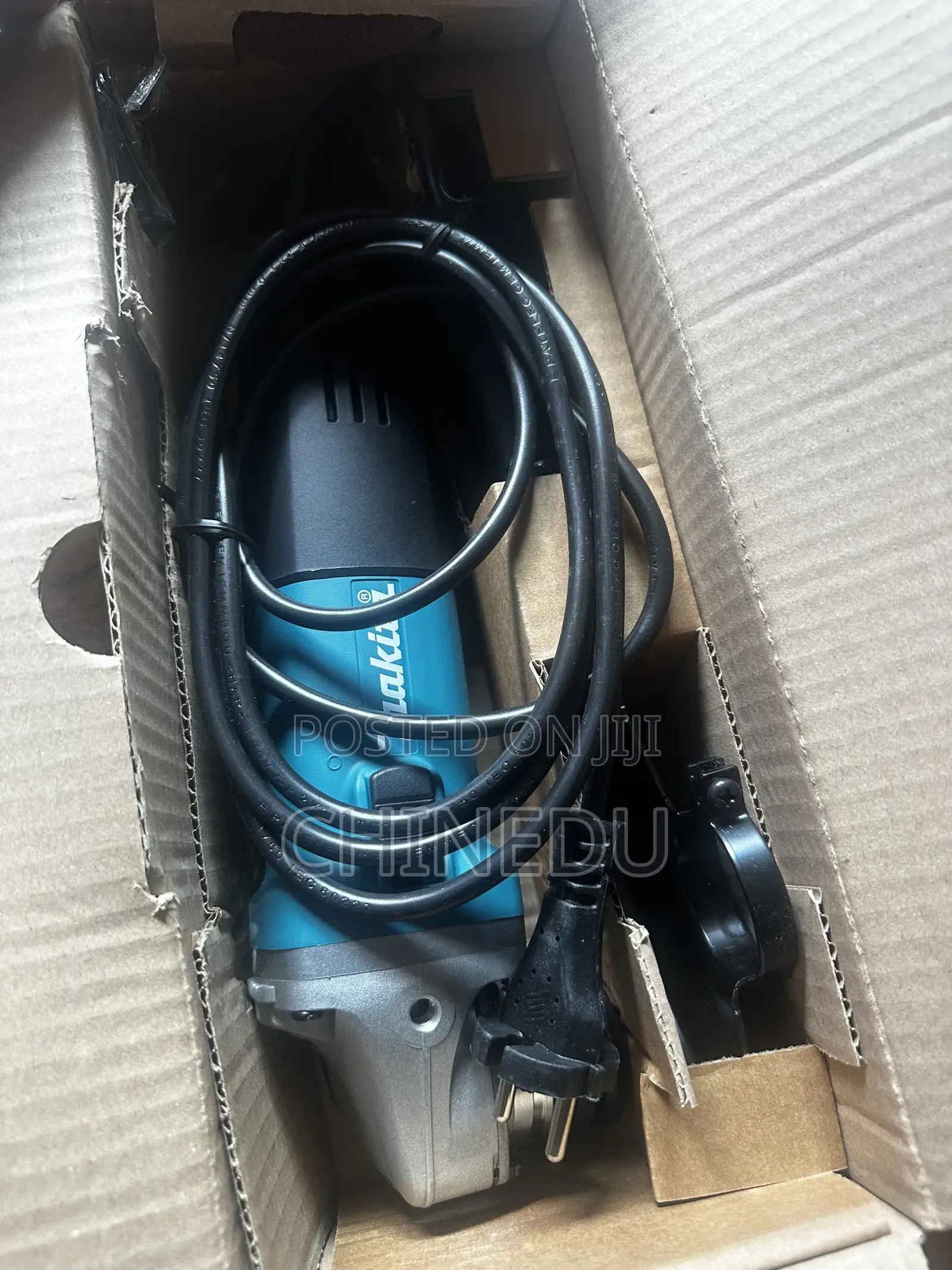 Makita Angle Grinder 4-1/2” Original