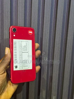 Apple iPhone XR 128 GB Red