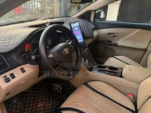 Toyota Venza 2011 Brown