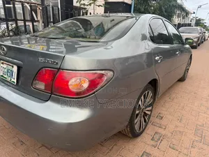 Lexus ES 2004 Green