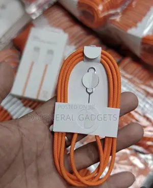 iPhone 17 Series Fabric Cable (60w)