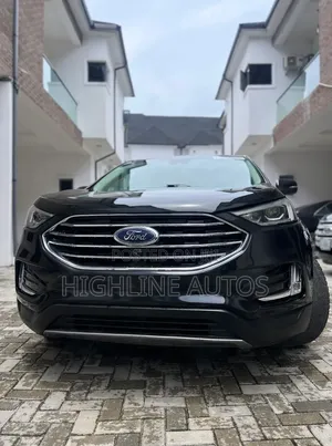 Ford Edge Titanium AWD 2019 White
