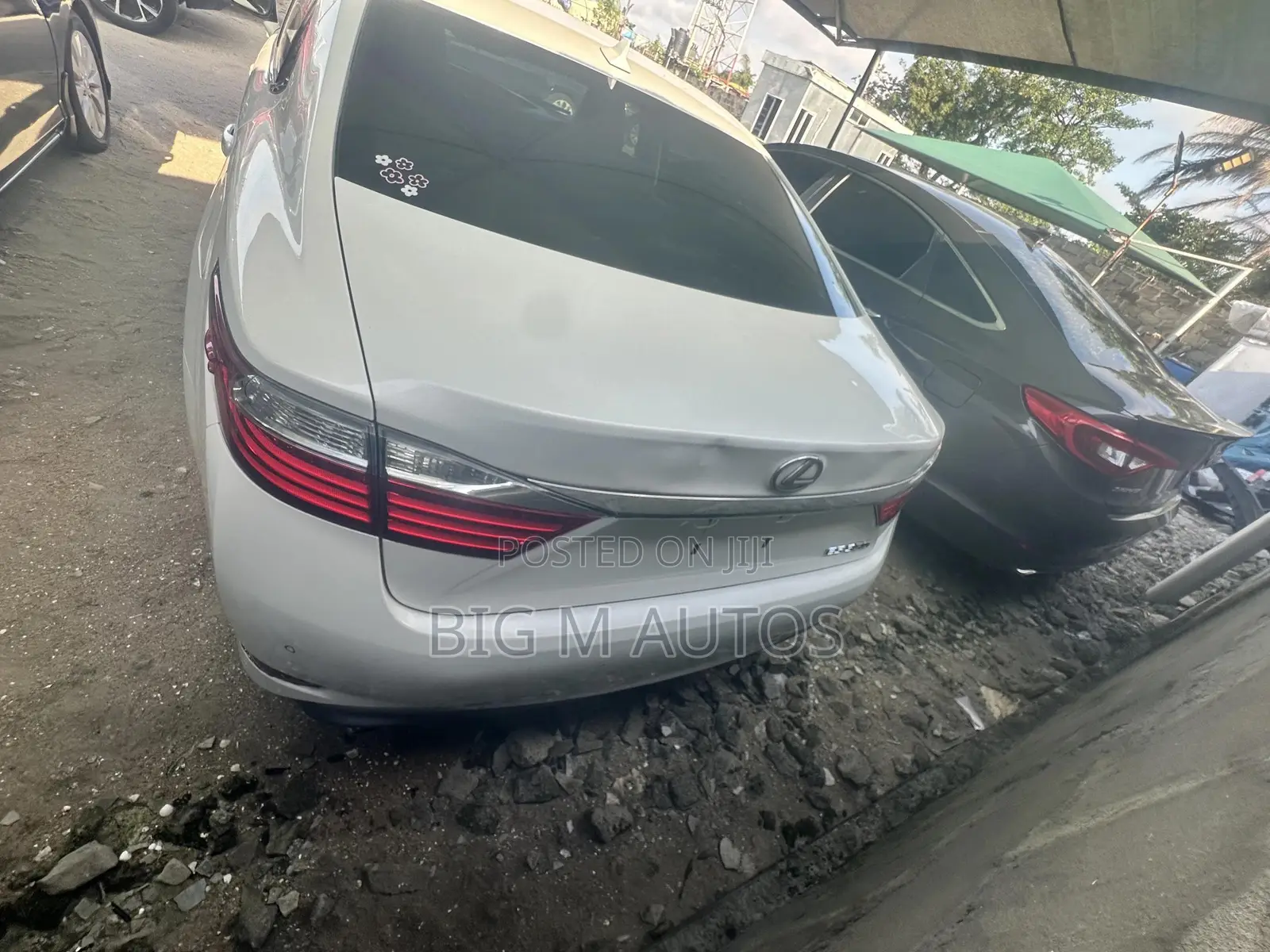 Lexus ES 350 FWD 2014 White