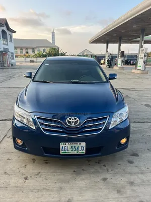 Toyota Camry 2010 Blue