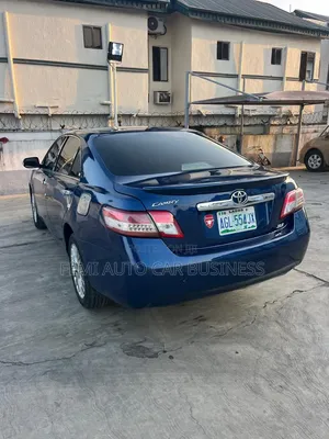 Toyota Camry 2010 Blue