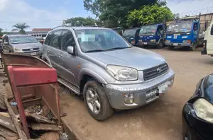Toyota RAV4 Automatic 2003 Silver