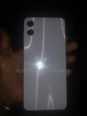 Samsung Galaxy A05 64 GB White