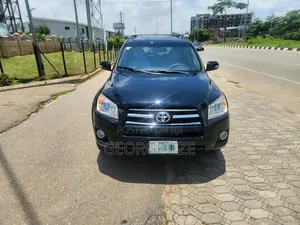 Toyota RAV4 2010 Black