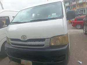 Hummer 2 Bus for Rent
