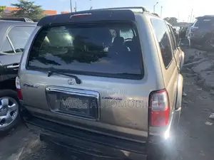 Toyota 4-Runner 2002 Gold
