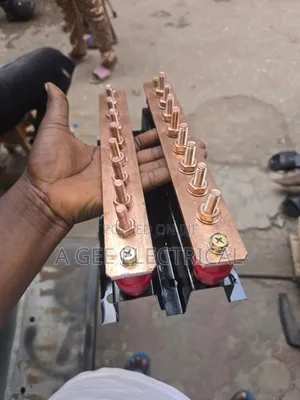 Copper Earth Bar With Bolt and Nut 8ways