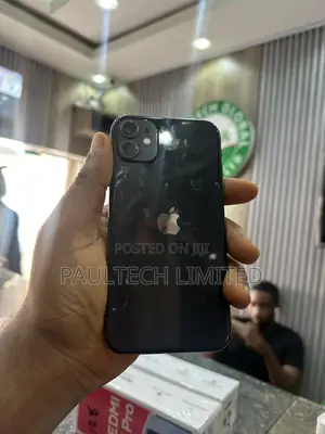 Apple iPhone 11 64 GB Black