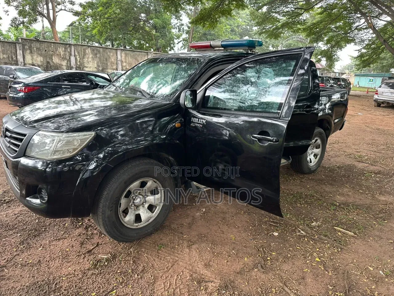 Toyota Hilux 2012 Black