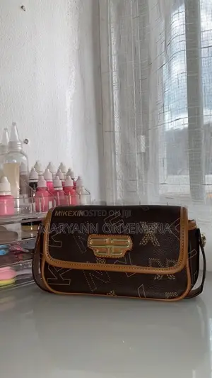 Shoulder Handbag