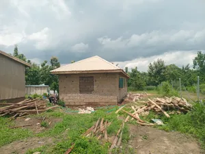Bungalow Building