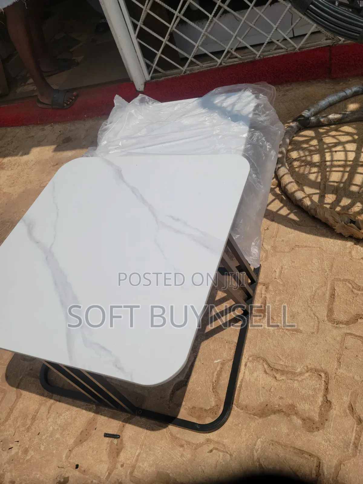 2 in 1 Table