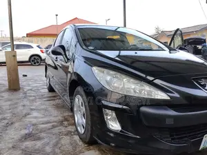 Peugeot 308 Hatchback 1.4 2012 Black