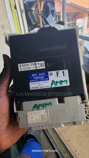 2010 Toyota 4runner Dashboard Fusebox