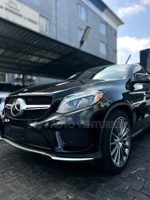 Mercedes-Benz GLC-Class 2021 Black