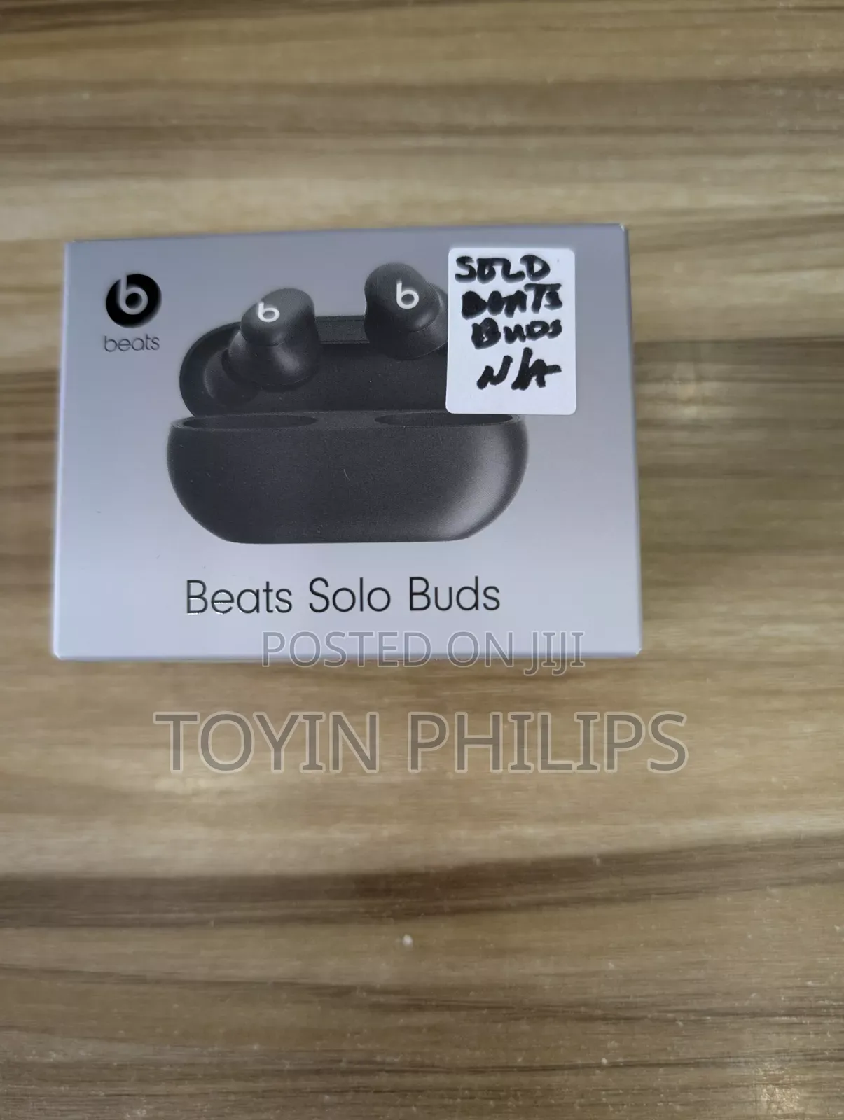 Beats Solo Buds