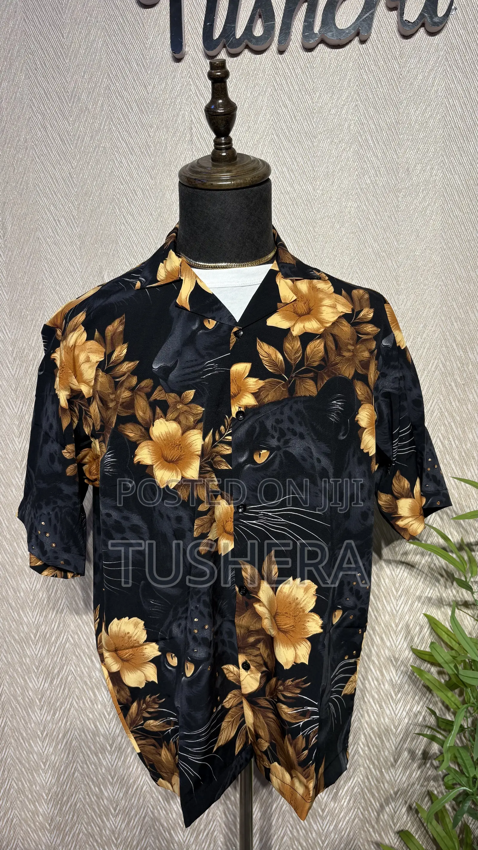 Tushera Vintage Shirts
