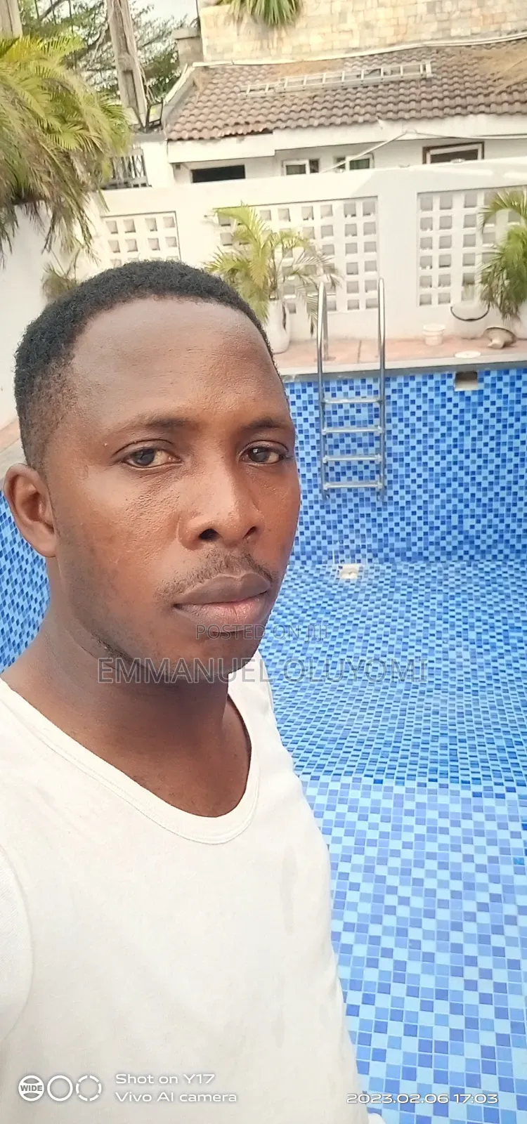 Swimming Pool Cleaning Services
