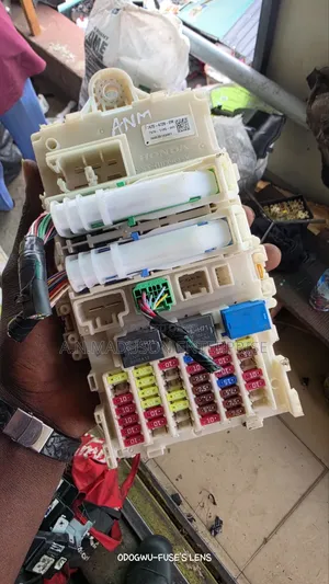 2016 to 2020 Honda HRV Fuse Box
