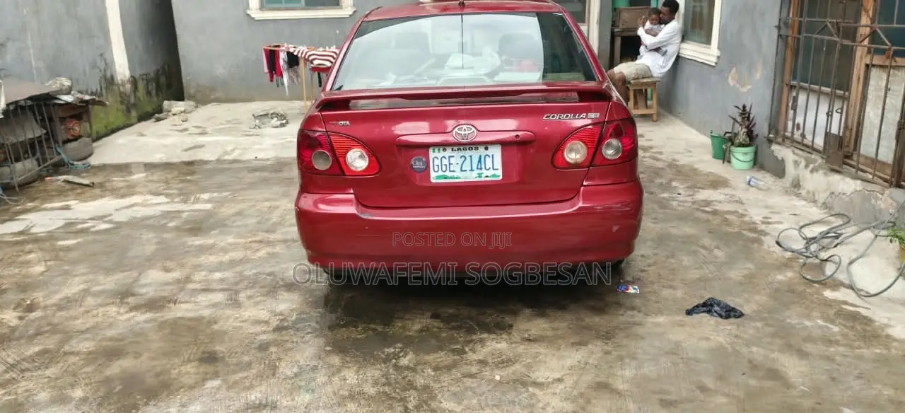 Toyota Corolla 2007 Red