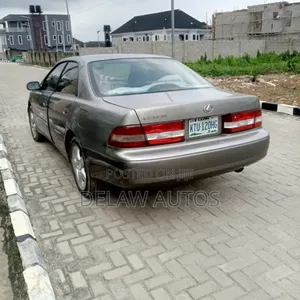 Lexus ES 2001 Gray