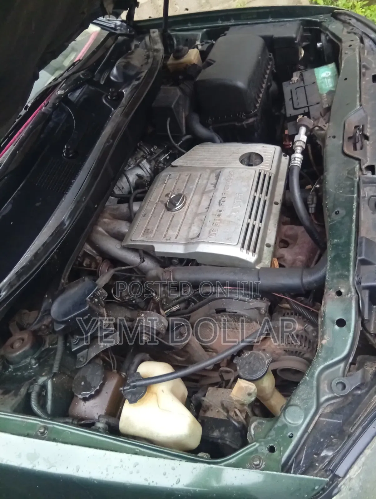 Lexus RX 2000 Green