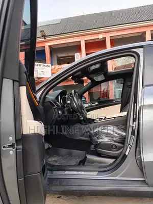 Mercedes-Benz GLE-Class 2018 Gray